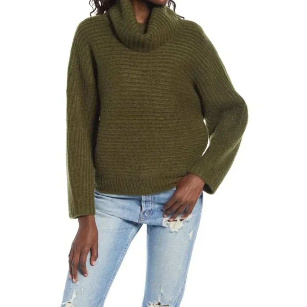 LEITH Alpaca Ribbed Turtleneck Sweater Green Small